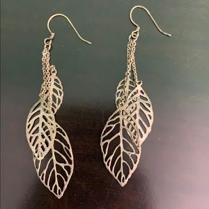 silver three leaf dangly earrings